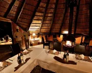 Camelthorn Kalahari Lodge - breakfast