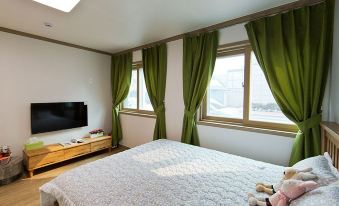 Boryeong (Daecheon) Apple Tree Pension