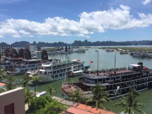 Southern Hotel Ha Long