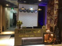 Phi Long Hotel Hotels in Binh Kien