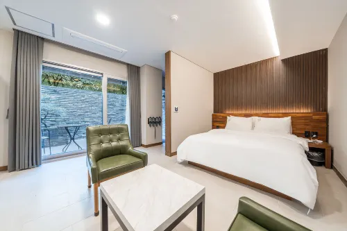 Namyangju Zenith Hotel & Unintel Hotels in Namyangju-si