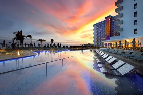 Hard Rock Hotel Tenerife Hotels in Callao Salvaje