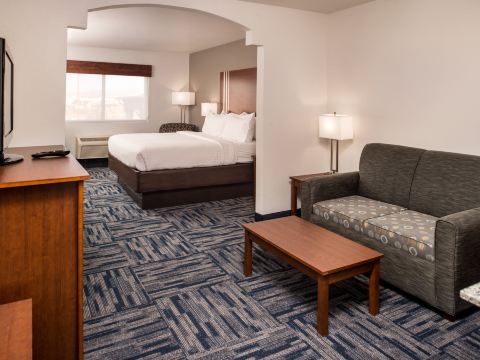 Holiday Inn Express & Suites Alamogordo