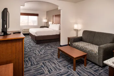 Holiday Inn Express & Suites Alamogordo