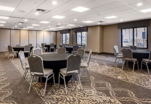 1. 베스트 웨스턴 ..