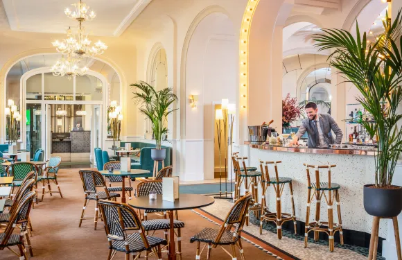 巴黎里昂車站假日酒店