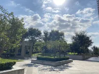 Shanghai Mier Cinema Apartment 상하이 상업대학-펑푸/봉포 캠퍼스 주변 호텔