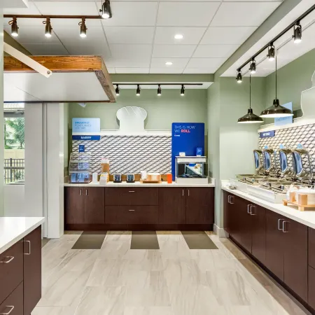 Holiday Inn Express & Suites SANFORD- LAKE MARY by IHG