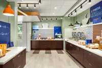 Holiday Inn Express & Suites SANFORD- LAKE MARY by IHG - breakfast