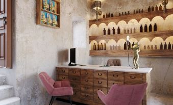 Utopia Boutique Hotel - Housity