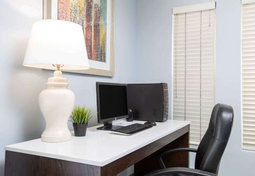 베이몬트 바이 윈덤 내부 전경