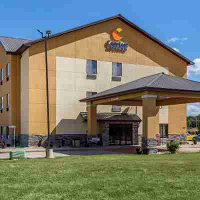 Comfort Inn & Suites Carbondale University Area Hotel Exterior