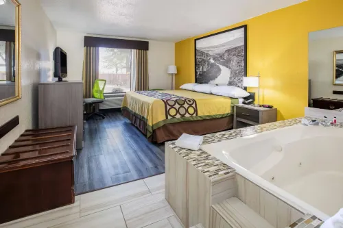 Super 8 by Wyndham Ft Stockton