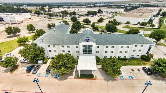 Motel 6 Lewisville, TX - Dallas