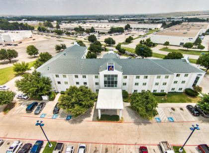 Motel 6 Lewisville, TX - Dallas