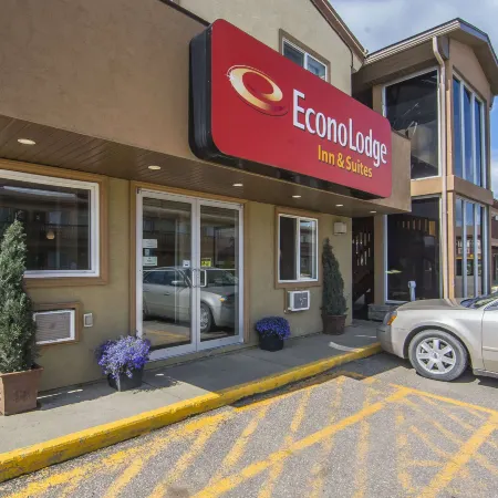 Econo Lodge Inn & Suites High Level