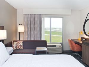 Hampton Inn & Suites N. Ft. Worth-Alliance Airport