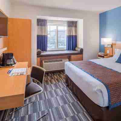 Microtel Inn & Suites by Wyndham Culiacan Rooms