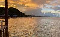 Ora Sunrise View Hotels in Northwest Seram
