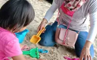 Kondominium Pantai Carita Selatan - parking