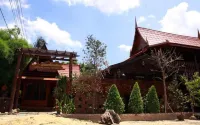 Phuengnang Homestay Hoteles en Phra Pradaeng