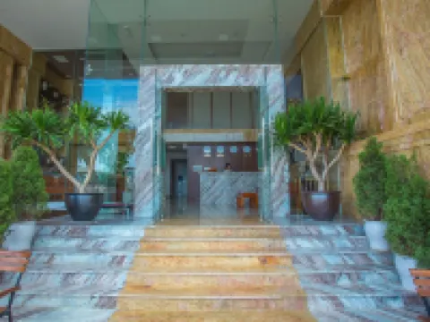 拉穆爾飯店 山茶半島附近的飯店