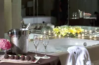 DoubleTree by Hilton Hotel Miami Airport & Convention Center - Hot Tub