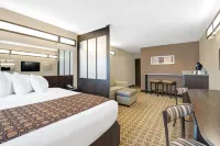 Microtel Inn & Suites by Wyndham Williston Các khách sạn ở Missouri Ridge