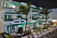 Nazaret Apartments Hotels near Montaña Tinamala