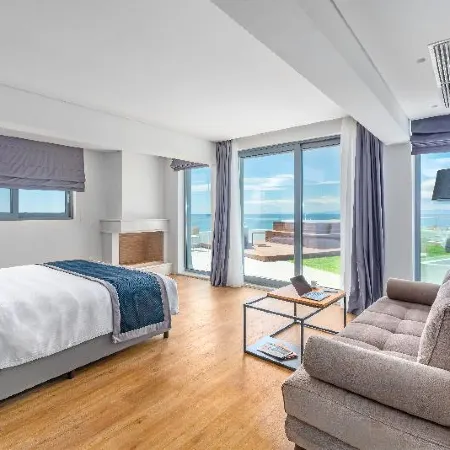 Glyfada Riviera Hotel