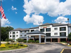 Courtyard Columbus Tipton Lakes