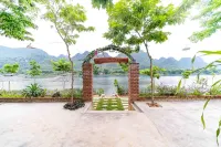 Restful River Villas Các khách sạn ở Sơn Trạch