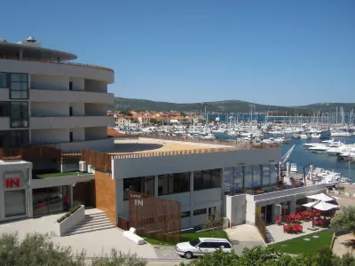 Hotel IN Hotel di 