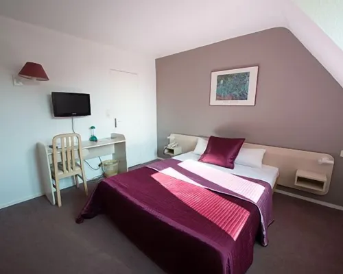 Anne de Beaujeu Hotels in Gien