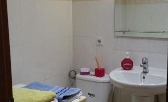 Studio in Sevilla, with Wonderful City View, Balcony and Wifi - 97 km