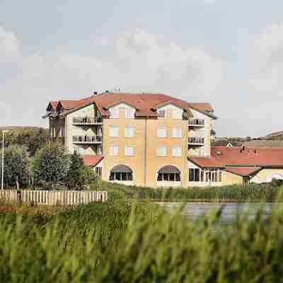 Hotel Greenside Texel Hotel Exterior