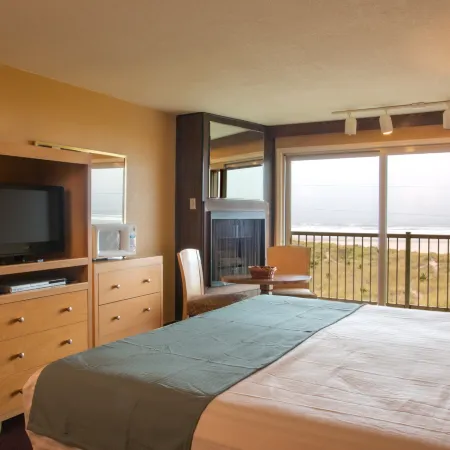Hi Tide Oceanfront Inn
