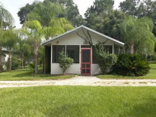 Stegbone's Fish Camp and Resort