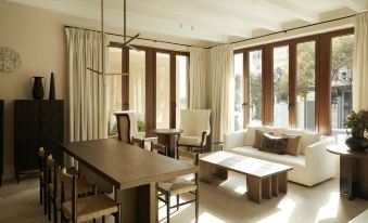 The Storyteller Boutique House - Housity