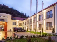 Posthotel Donaustauf Hotels in Neutraubling