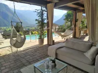 Valley View Pool Apartment