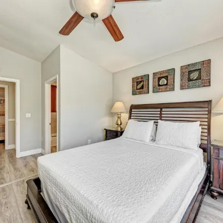 Island Retreat: Walk to Beach + Pool & Updated Kitchen
