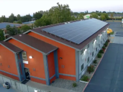 Deluxe Inn Willows Hotels in Willows