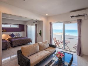 Yonabaru Hotel SUNRIZE OCEAN - 與那原酒店陽光海洋