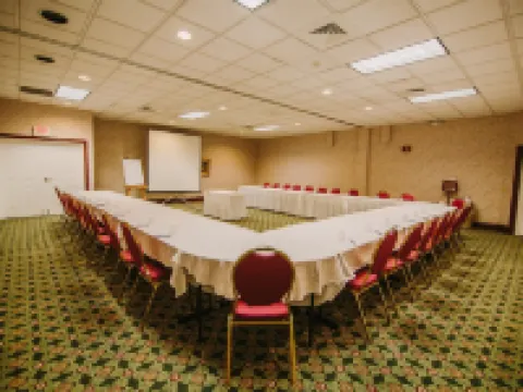 Bayshore Resort Hotels in Grand Traverse County
