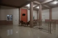 RedDoorz Syariah Near Sultan Syarif Kasim II Airport Hotels in Bukit Raya