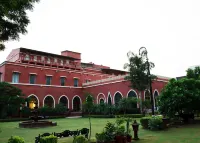 Maharaja Ganga Mahal Các khách sạn gần Ganga Golden Jubilee Museum
