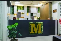 Hotel Menaka - 3-Star