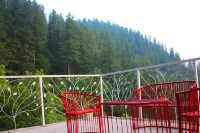 Rukhy Taj Palace Hotels in Changla Gali