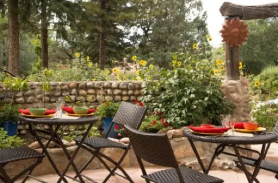 Inn of the Turquoise Bear